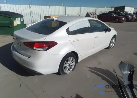 2017 Kia Forte Lx из США, поврежденный, VIN 3KPFL4A7XHE016813
